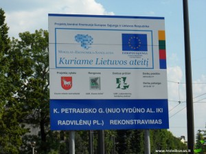 Informacinis stendas apie gatvės rekonstravimą